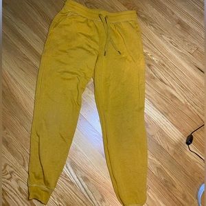 Old navy women’s sweatpants